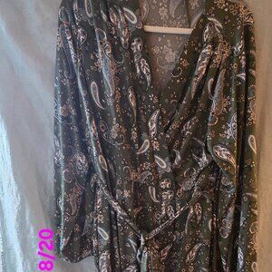 Lane bryant fall paisley green 2x tie dress with long sleeves